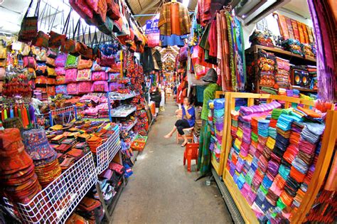 shopping in Bangkok